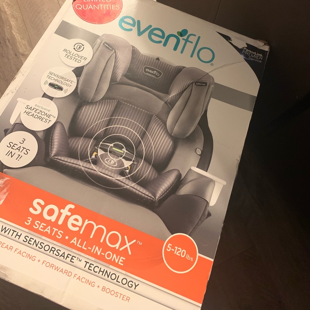 3 in one car seat.